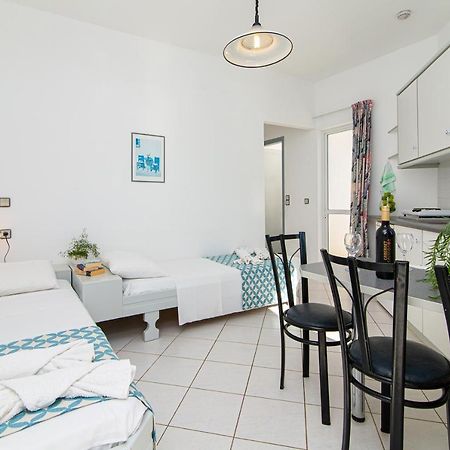 Sunshine Garden Apts Малиа Екстериор снимка
